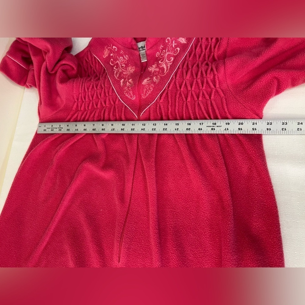 Anthony Richards Embroidered partial Zip-front sleep gown / lounger , Large - Picture 6 of 7